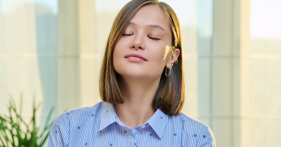 role of mindfulness and stress management in alleviating nerve pain
